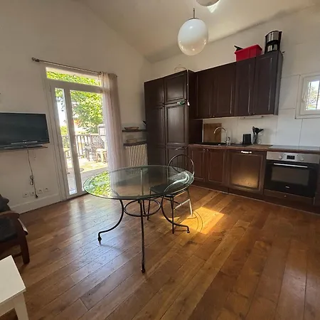 Holiday home Charmante Maison Moderne Avec Terrasse Et Parking, Coeur De - Fr-1-239-1132 Biarritz