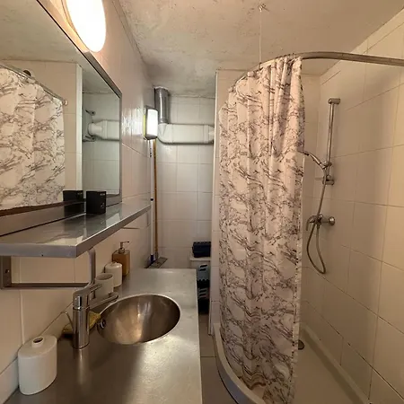 Casa vacanze Charmante Maison Moderne Avec Terrasse Et Parking, Coeur De - Fr-1-239-1132